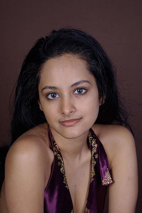 Nude models, beautiful nude women in erotic galleries and porn .